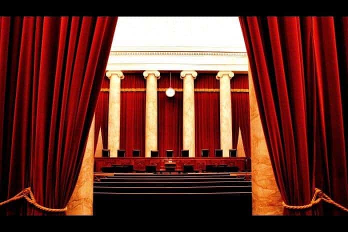 Inside the United States Supreme Court 696x464 1